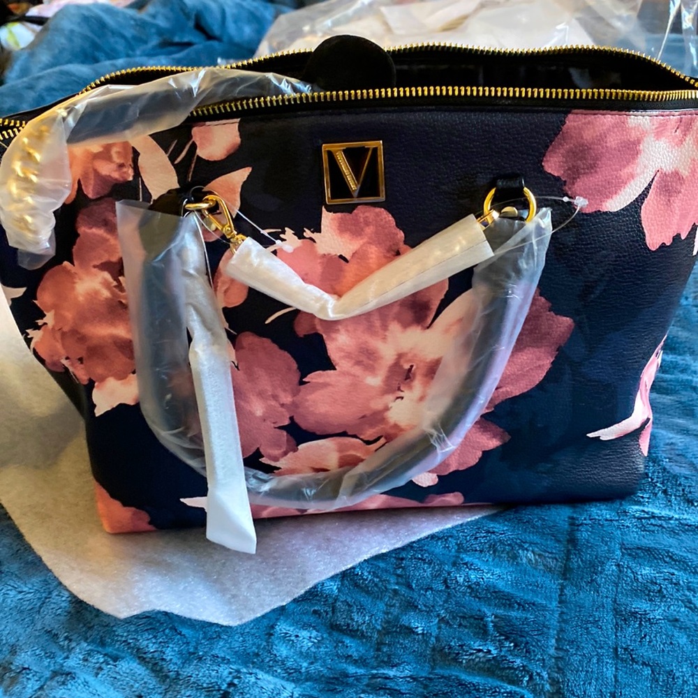 Medium satchel